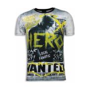T-shirt Korte Mouw Local Fanatic Wanted Gothams Hero Digital