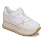 Lage Sneakers Guess HINDLE