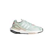Lage Sneakers adidas Day Jogger W