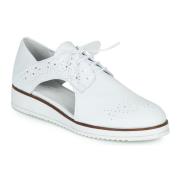 Nette schoenen Regard RIXAMU V1 NAPPA BLANC