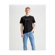 T-shirt Korte Mouw Calvin Klein Jeans J30J324646