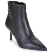 Enkellaarzen Steve Madden SABINE