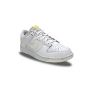 Lage Sneakers Nike Dunk Low Valentine's Day Yellow Heart