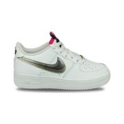 Lage Sneakers Nike Air Force 1 LV8 Double Swoosh Silver Gold Blanc