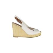 Sandalen Tommy Hilfiger Espadrille sandaal met sleehak voor dames wit