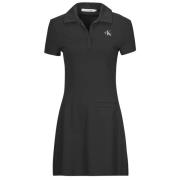 Korte Jurk Calvin Klein Jeans MILANO UTILITY DRESS