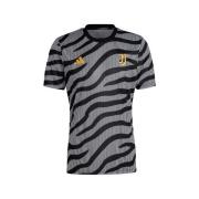 T-shirt adidas -