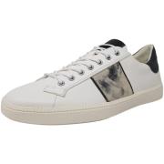 Nette Schoenen Think -