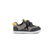 Sneakers Munich Baby koda