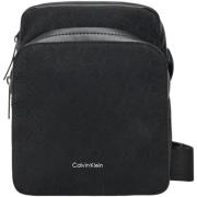 Schoudertas Calvin Klein Jeans CK MUST REPORTER S MONO K50K512743