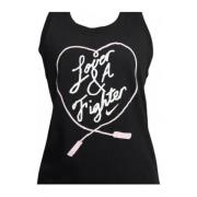 Top Nike dx7900-010