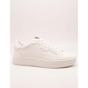 Lage Sneakers Guess FMJVIC PEL12