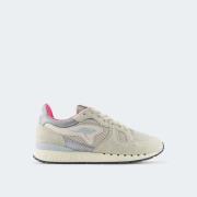 Sneakers Kangaroos Baskets Coil R1 Tech