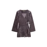 Jurk Superdry Robe portefeuille courte en velours femme