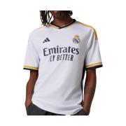 T-shirt adidas -