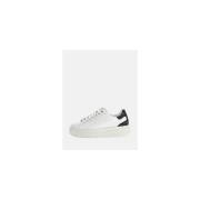 Sneakers Guess FLJELB FAL12 ELBINA-WHBRO
