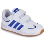 Lage Sneakers adidas TENSAUR SWITCH CF C