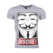 T-shirt Korte Mouw Local Fanatic Anonymous Disobey Print