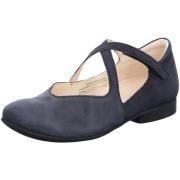 Mocassins Think -
