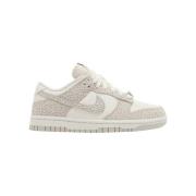 Sneakers Nike Dunk Low Safari Phantom (Women's)