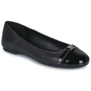 Ballerina's MICHAEL Michael Kors MANDY FLAT