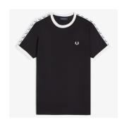 T-shirt Korte Mouw Fred Perry TAPED RINGER T-SHIRT