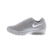 Lage Sneakers Nike Air Max Invigor