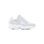 Lage Sneakers adidas YUNG96 Chasm J