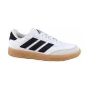 Lage Sneakers adidas Courtblock