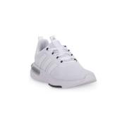 Lage Sneakers adidas Racer Tr23