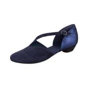 Ballerina's Think Grace Water