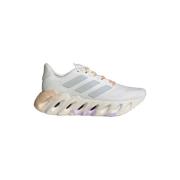 Lage Sneakers adidas JI1461