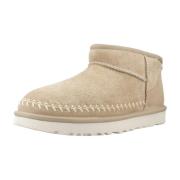 Enkellaarzen UGG W CLASSIC ULTRA MINI BIARR