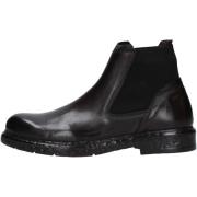 Enkellaarzen Kebo 1355