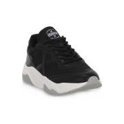 Lage Sneakers Munich WAVE 140