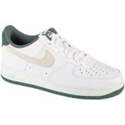 Lage Sneakers Nike Air Force 1 apos;07 Lv8 Cob