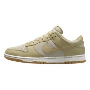 Lage Sneakers Nike Dunk Low Khaki Suede Gum
