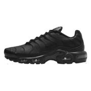 Lage Sneakers Nike Air Max Plus Triple Black Leather