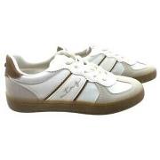 Lage Sneakers MTNG Zapato señora MUSTANG 60860 blanco