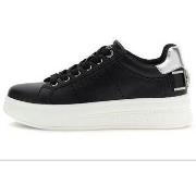 Lage Sneakers Guess FLPWES ELE12 WESLI-BLACK