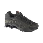 Lage Sneakers Nike Shox R4