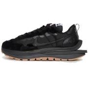 Sneakers Nike Vaporwaffle Sacai Black Gum