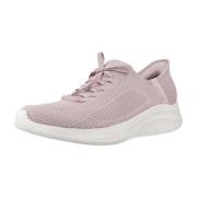 Lage Sneakers Skechers ULTRA FLEX 3.0 ELEVATED MOT