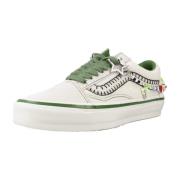 Lage Sneakers Vans LX OLD SKOOL CHARMS