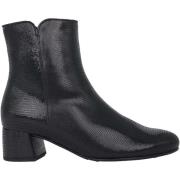 Enkellaarzen Gabor 55.680.37