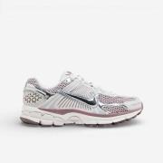 Lage Sneakers Nike Zoom Vomero 5 Metallic Silver Platinum Violet (Wome...