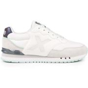 Lage Sneakers Munich Dash Wmn 4150282