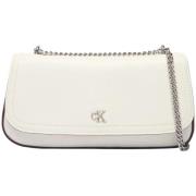 Tas Calvin Klein Jeans CK FLAP CAMERA LV04F3421G