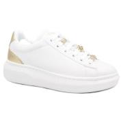 Lage Sneakers Guess GUE-CCC-FIOELE-WH