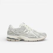 Lage Sneakers New Balance 1906R Silver Metallic Sea Salt